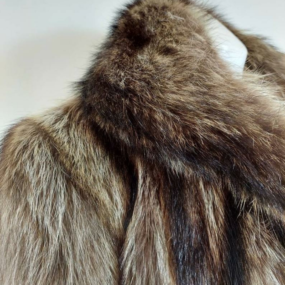 LAST CALL🌺 Luxury vtg full length fur racoon striped coat - Picture 5 of 10